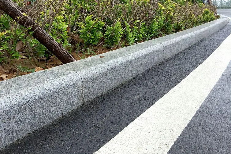 立韦新材路缘石/路沿石/路牙石/路边石铺装效果